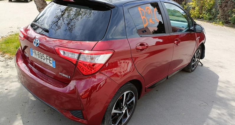 Toyota Yaris cena 38900 przebieg: 19644, rok produkcji 2019 z Pniewy małe 191